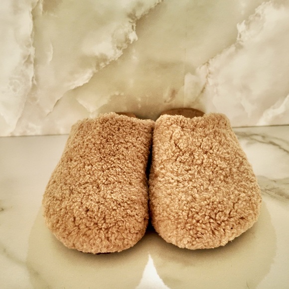 Wool Slides - Picture 4 of 4